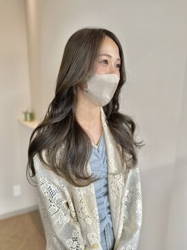 クム(QUMU) グレージュカラー◎