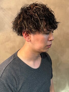 ディスイズバーバーサード(THIS IS BARBER 3rd) ツイストスパイラルパーマ ツーブロック メッシュカラー