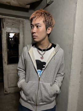 ロイジー(roijir) スパイキーショート×刈り上げないヘア