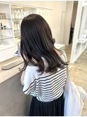 透ける暗髪カラー