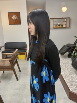 ギア(GHIA)の写真/<Aujua(オージュア)取扱店>システムトリートメントで、髪質に合わせて素髪からしなやかな髪へ◎