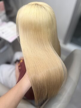 アール 横浜(R) 【MOMO】抜きっぱなしブロンド/ブリーチリタッチ/ホワイト