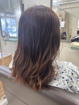 ヘアアンドネイル シーソー(Hair&Nail Seesaw) 明るめブラウン