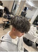 メンズパーマ金メッシュ縦落ちツイスパ