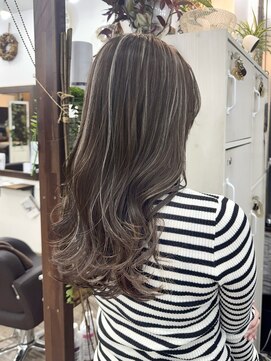 シエル(Ciel) ハイライト★グレージュ