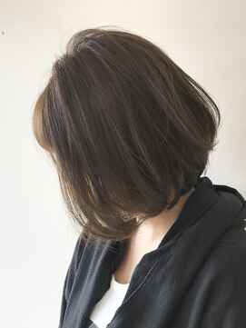 アヴァンス 神戸元町店(AVANCE.) 切りっぱなし×かきあげボブ