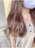 ショート×ハイライト白髪ぼかし×マチルダボブ[心斎橋]