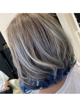 サローネデ アグスティナ バイ サンバンチ(salones de agustina by sanbanchi) 【agustina 明石大久保】インナーカラー