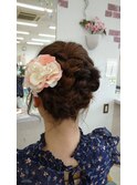 三つ編みアップスタイル