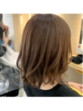 ユーフォリア 新宿通り(Euphoria) 小顔美髪くびれヘア☆大人かわいいこなれミディ☆20代30代40代