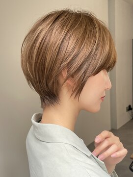 プラチナ(PLATINA) ◎ショートヘアショートボブショート丸みショートくびれショート