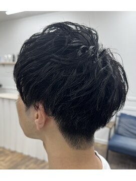 ヤイ(Yhai) パーマ