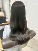 オリーブグレージュ