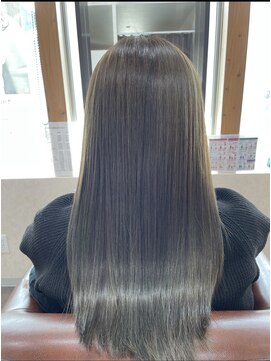 ジェリカ(Jlica) 髪質改善×くすみカーキベージュ