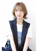 外ハネボブハイトーンミルクティーベージュ