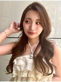 くびれロング×艶レイヤーで小顔見せ