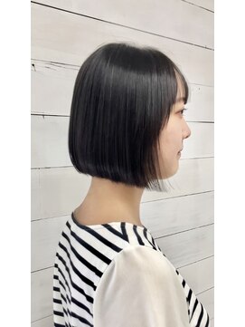 ベイ(BAE) ストレートボブ