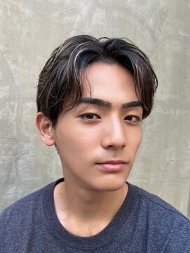 ヴィサージュバスク(VISAGE ba.s.k) 大人カジュアルに決まる！メンズセンターパート