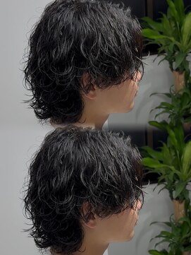 ステラ(STELLA) ツイストスパイラル/縦落ちパーマ/無造作パーマ/メンズパーマ