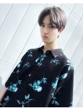 マイラグーン(MY LAGOON) ダブルカラー/メンズカット/白髪ぼかし/韓国風ヘア/髪質改善