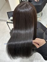 ジーナ 吉塚(Zina)&nbsp;艶髪 ダークショコラグレージュ【福田れん】吉塚美容室 髪質改善