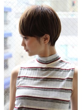 レウナ 外苑前(Reuna) 【30代40代50代】大人可愛い耳かけ小顔ショート