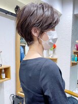 アヴァロン(AVALON)&nbsp;イルミナカラー・絶壁解消・ひし形・ショート・30代・40代・猪狩