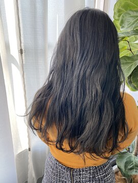 ティティ(TiTi) 20代30代40代小顔カット大人かわいいモテ髪[TiTi_福田りの]