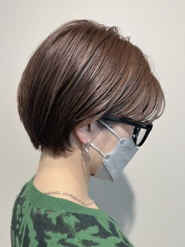 ユミリーバイルコル(umily by RuCOR.) 大人かわいいハンサムショート/ハイライト/ネビージュ