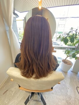 パラゴ(PARAGO.) 《緑橋/城東区/女性サロン》後ろ姿年齢　ツヤピンク