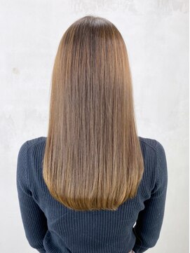 アイティー バイ アルバム 浦和店(IT by ALBUM) ナチュラルベージュ_外ハネボブセクションカラー_ba380711