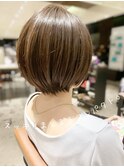 メルティカラーセクシーミディホワイトクレージュ外ハネボブ田邊