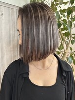 ヨロ 小岩(YOLO) ハイライトカラーミルクティーベージュケアブリーチダブルカラー