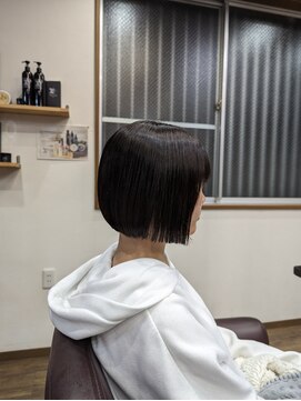 エルパライソ(Hair make Elparaiso) ミニボブ