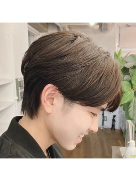 レタッチバイフィフス(RETOUCH by fifth) センターパートニュアンスパーマワンカールパーマ韓国コンマヘア