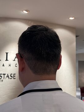 レナークアリア(LENAHC ARIA) メンズ刈り上げベリーショートスタイル