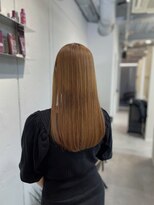カレンアンドエクラート 大宮(KAREN&ECLART) 艶感の感じるストレートスタイル☆佐藤光