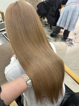 ヴィンスジオ 岐阜駅南(vince gio) ミルクティーベージュ/ブリーチ