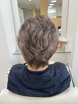 ヘアポジションにかほ ショートレイヤー
