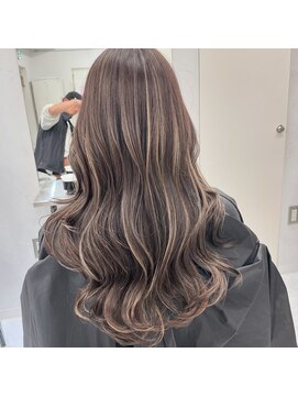 アディション 新宿(ADITION) 【韓国】艶感ハイライトミルクティーグレージュレイヤーカット