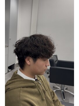 ノイセル 心斎橋(Noisyle) MEN’S HAIR/波巻きツイストスパイラル/リバースセンターパートS