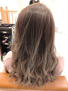 ヘアーサロン リアン 熊谷2号店(hair salon Rien) ハイライトグラデーション