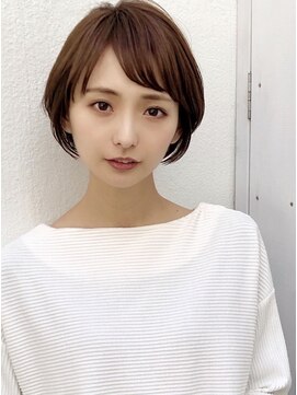 ローハ(Lowha) ひし形シルエットで美バランスな上品ショート