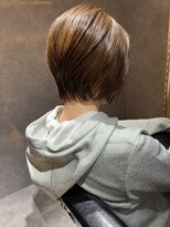 エミュ 辻堂(e'mu)&nbsp;美髪/ホワイトグレージュ/大人かわいい/こなれミディ[辻堂]