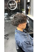 ツイストスパイラル×前下がりマッシュ