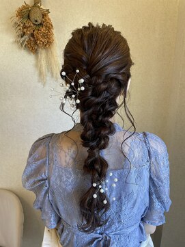 ソウィ(sowi) 動くたびに揺れる編みおろし♪