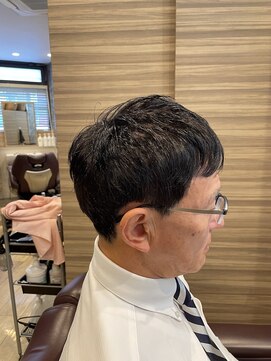 銀座マツナガ 神田店 ビジネススタイルメンズ黒髪白髪