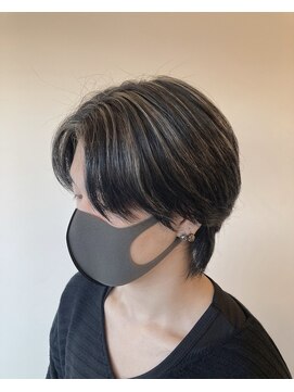 ルシェル(LeCiel) センターパートハイライトカラー