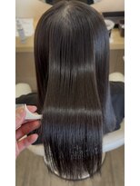アコレ ミリュー 南草津店(ACCOLE milieu)&nbsp;艶感やまとまりのある髪に！髪質改善ストレート！！