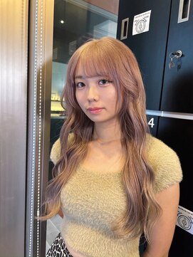 インク サカエ(inq sakae) ブリーチ2回/レイヤーカット/ハイトーン/ブロンド